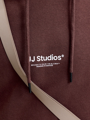 JACK & JONES Sweatshirt 'JJESoho' in Bruin