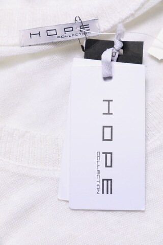 HOPE Top & Shirt in M in White