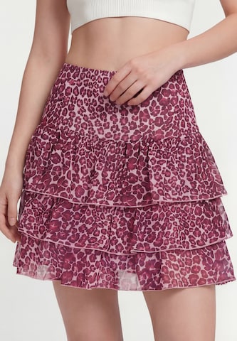 MYMO - Saia em rosa: frente