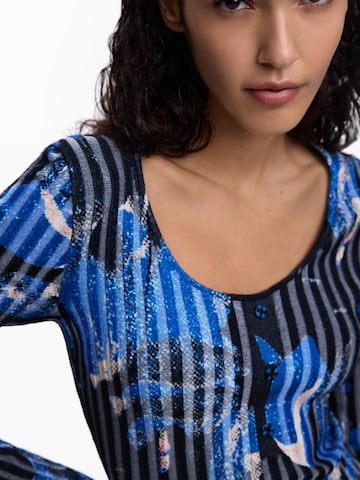 Rochie de la Desigual pe negru