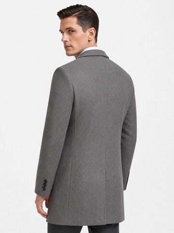 YOUTHUP Winter Coat in Grey