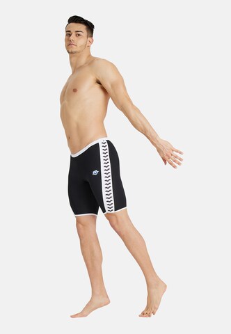 ARENA Sportbadehose ICONS JAMMER in Schwarz