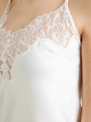 Hunkemöller Pyjamapaita 'Valerie' värissä valkoinen