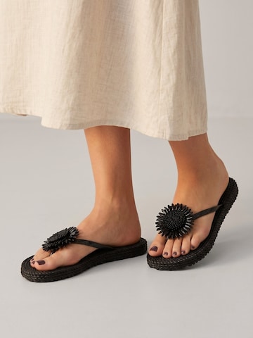 ILSE JACOBSEN Sandals in Black: front