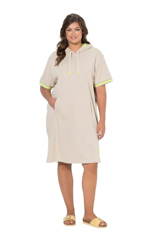 LAURASØN Dress in Brown: front