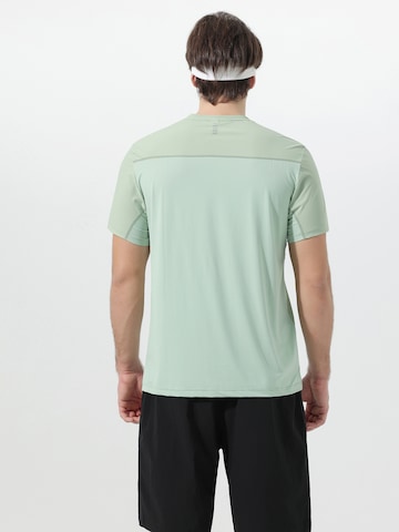 YOUTHUP Funktionsshirt 'Lichtschein'‌‌‌‌‌‌‌‌‌ in Grün