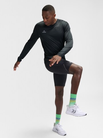 Newline Performance shirt in Black