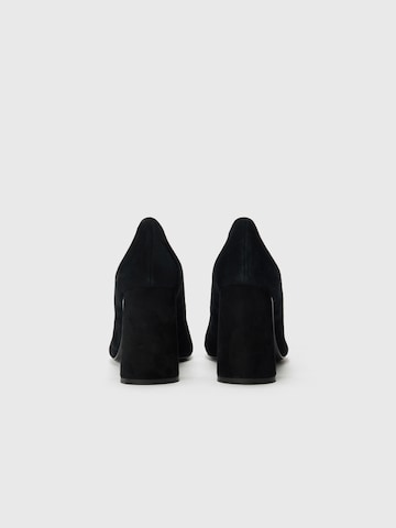 BOSS Avokkaat 'Gracey' värissä musta