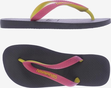 HAVAIANAS Sandals & High-Heeled Sandals in 34 in Pink: front