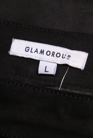 GLAMOROUS Faltenrock L in Schwarz