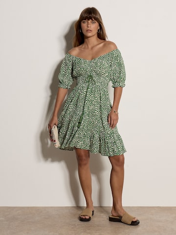 Apricot Dress ' ' in Green