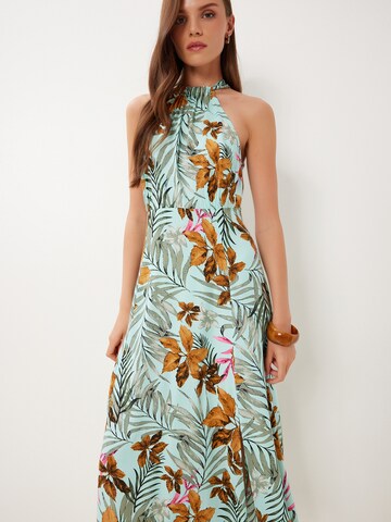 Rochie de vară de la Happiness İstanbul pe verde