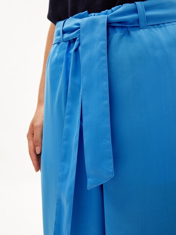 ARMEDANGELS Loosefit Hose SAAMERA in Blau