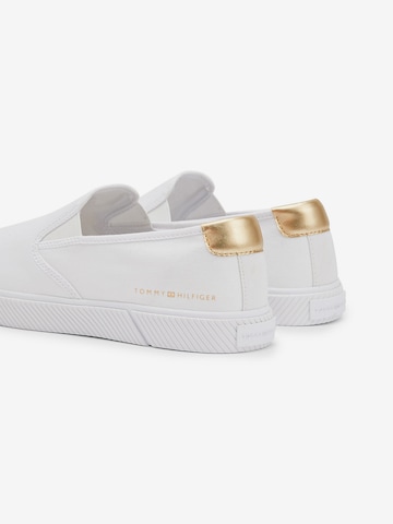 TOMMY HILFIGER Slip-Ons in White
