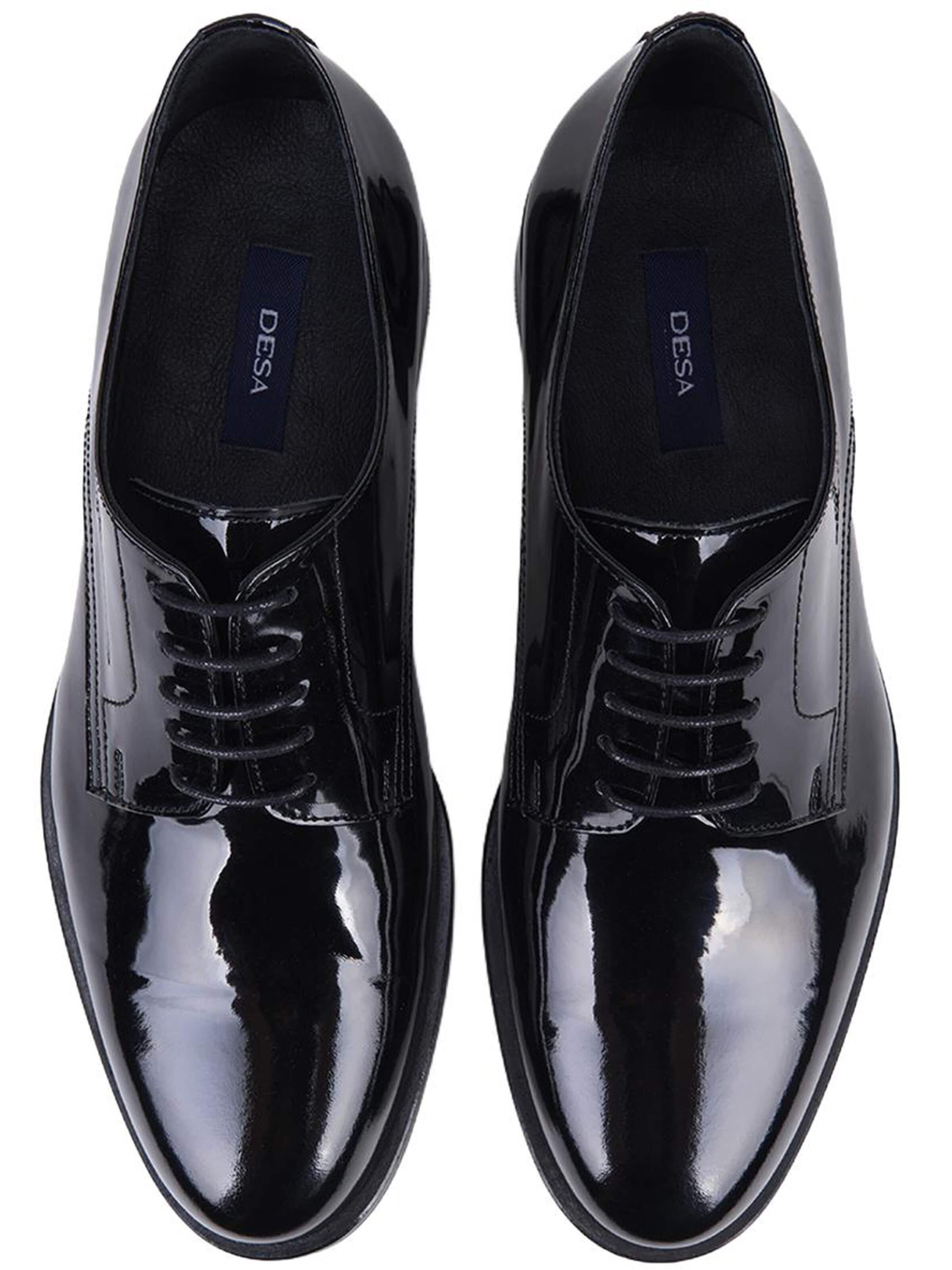 Chaussure à lacets 'Mason' Desa en noir