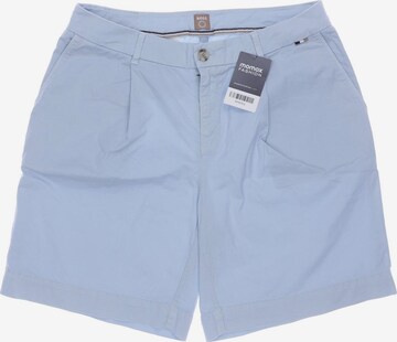 BOSS Shorts in L in Blue: front