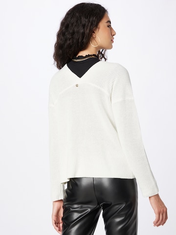 Pull-over Rich & Royal en blanc