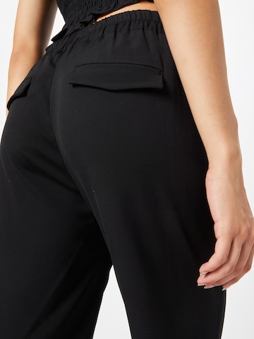 COMMA Regular Pants in Black