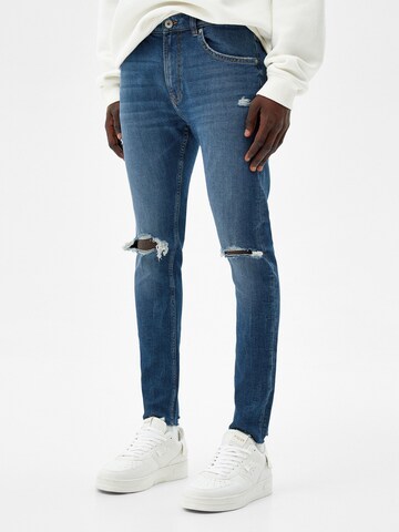 Bershka Slimfit Jeans in Blauw: voorkant