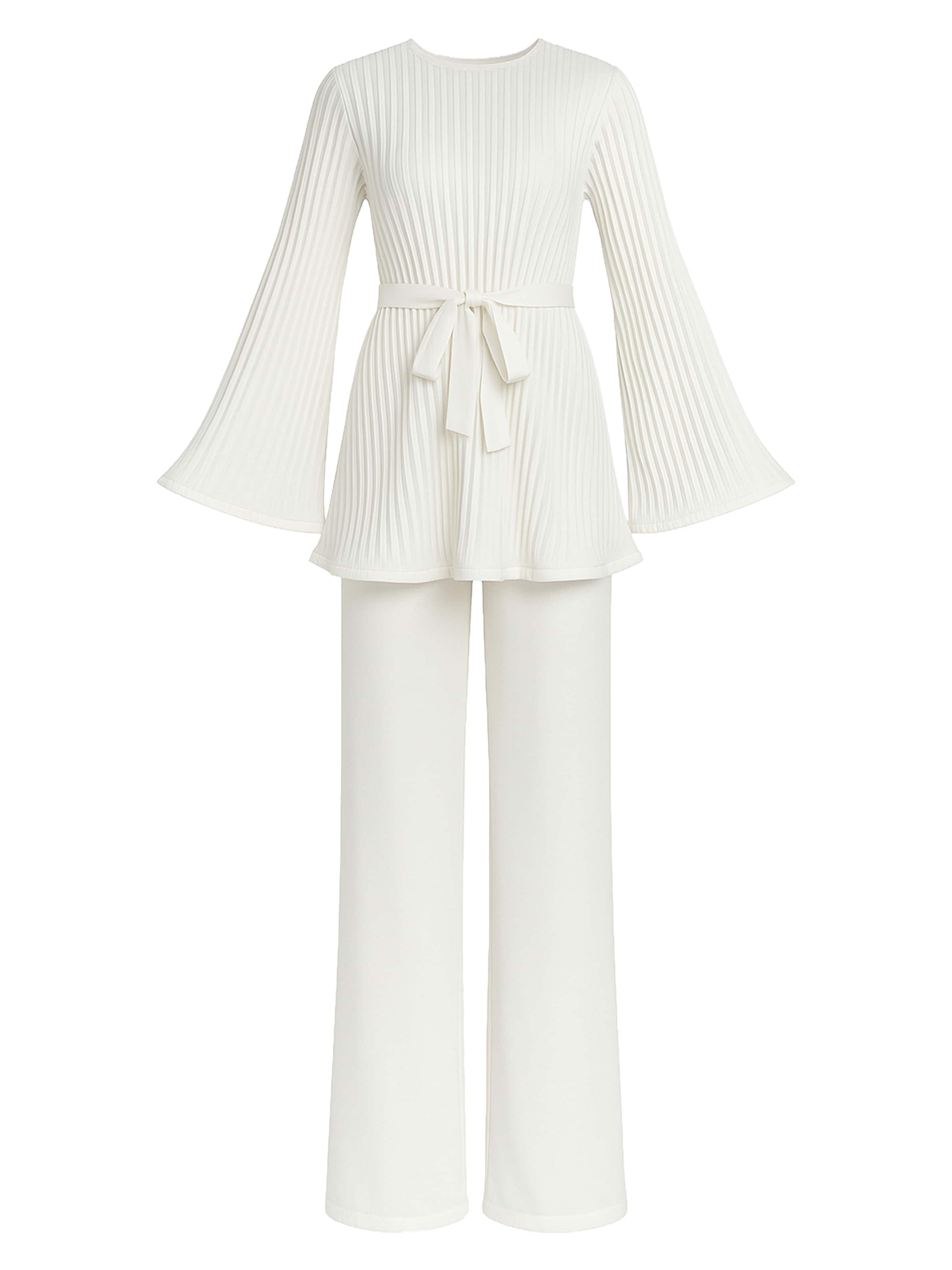 Elara Hausanzug in Weiß: Vorderseite