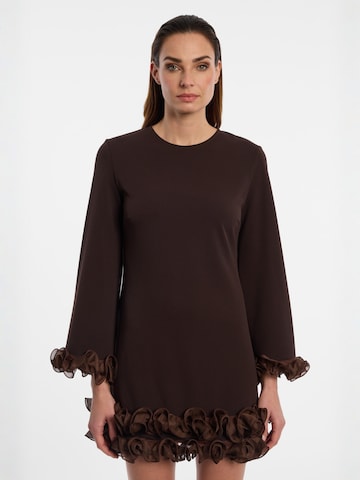 Ana Alcazar Jurk 'Enolys' in Bruin: voorkant