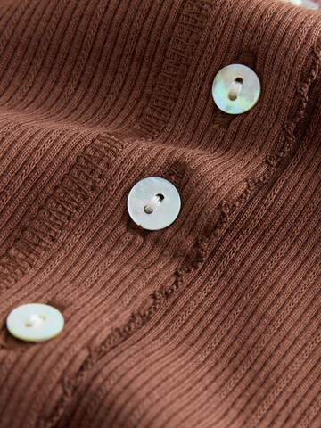 Next - Top en marrón