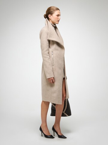 V S P Vinterkappa 'Vilma' i beige