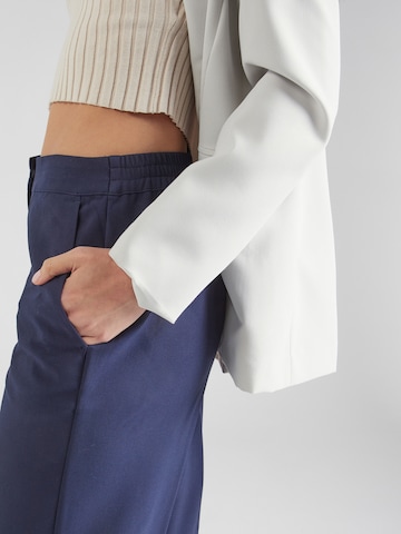 NÜMPH Regular Trousers with creases 'RONJA' in Blue