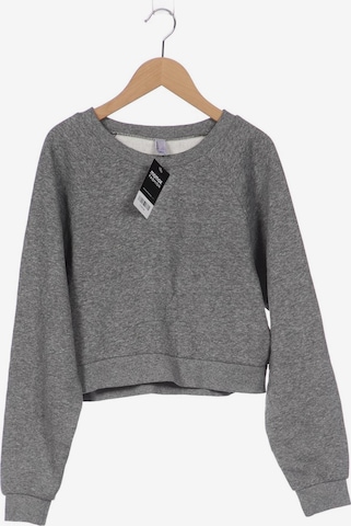 American Apparel Sweatshirt & Zip-Up Hoodie in S in Grey: front