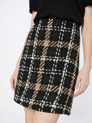 MORE & MORE Skirt in Black