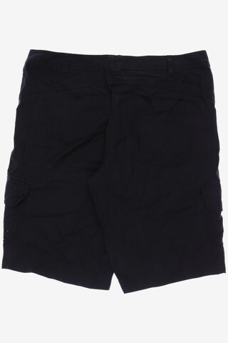 MCKINLEY Shorts in L in Black