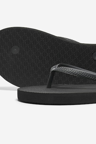 ONLY T-Bar Sandals in Black