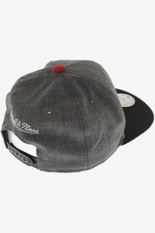 Mitchell & Ness Hat & Cap in One size in Grey