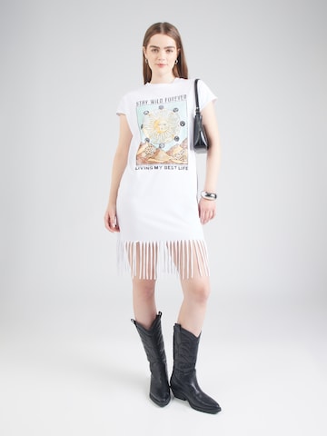 Noisy may Dress 'NMFEVER' in White: front