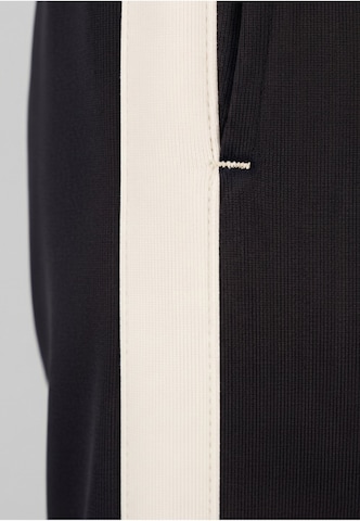 Urban Classics Loosefit Hose in Schwarz