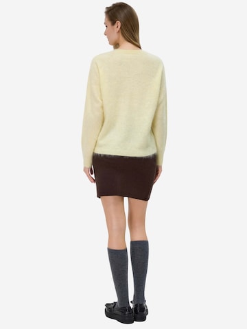 BELLEMERE NEW YORK Sweater in Yellow