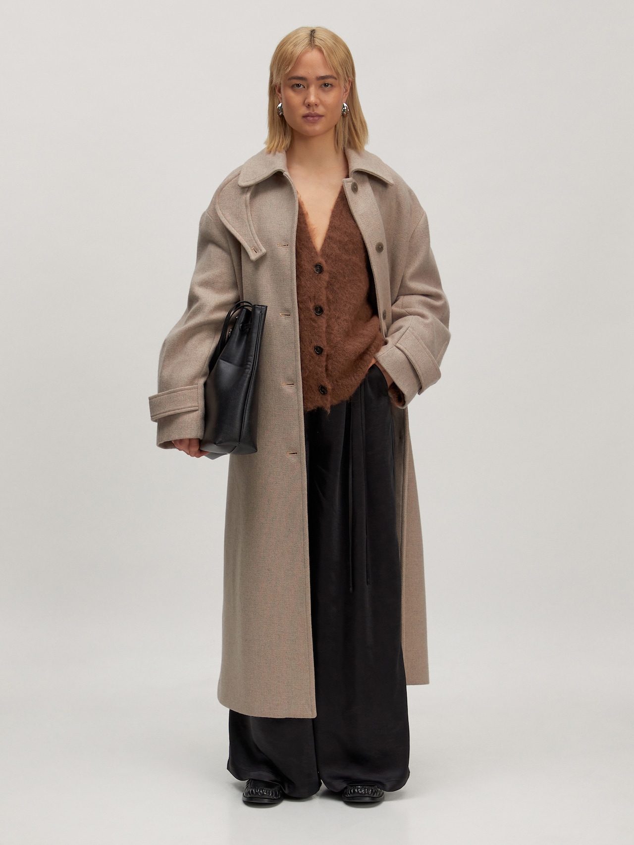 EDITED Produkte Hose 'Katie' schwarz