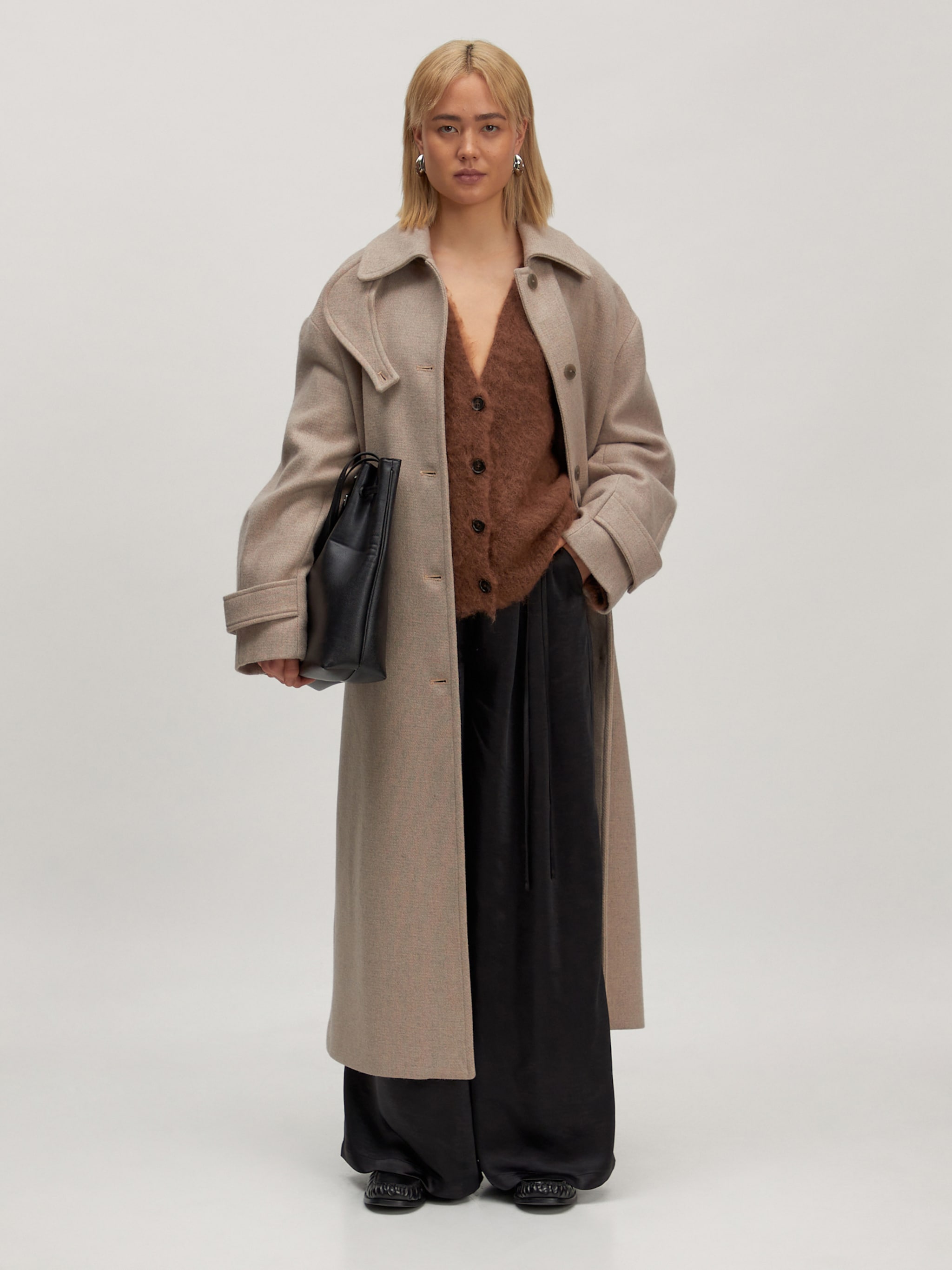 EDITED Productos Pantalón plisado 'Katie' negro