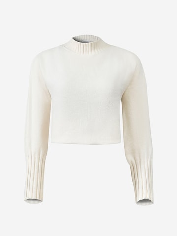 SASSYCLASSY Oversized Sweater in White: front