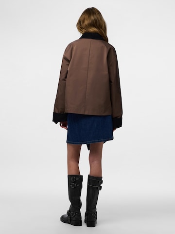 PIECES Tussenjas 'PCJORMA' in Bruin