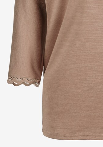 LASCANA Shirt in Beige