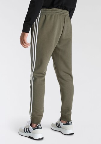 Effilé Pantalon de sport 'Essentials' ADIDAS SPORTSWEAR en vert