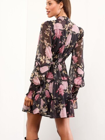 Lipsy - Vestido en negro