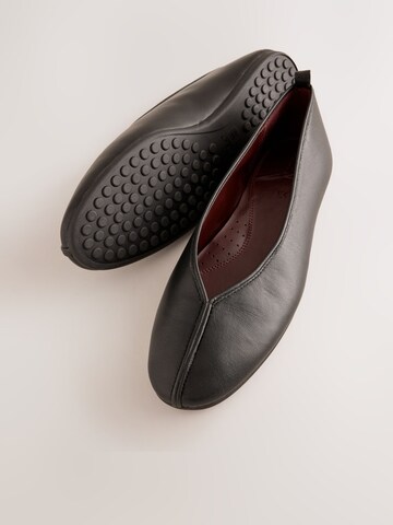 Next Ballerina 'Forever Comfort' in Schwarz