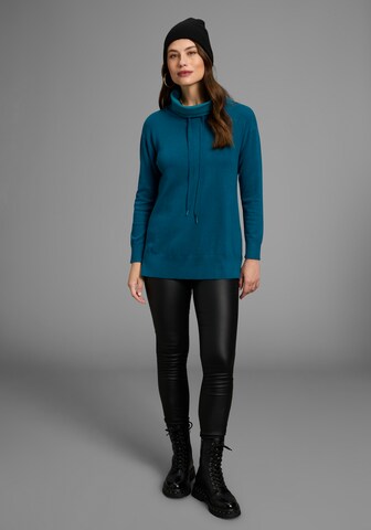 LAURA SCOTT Pullover in Blau