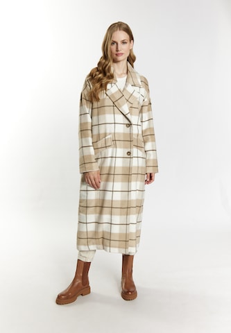 DreiMaster Vintage Between-seasons coat in Beige: front