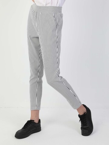 Effilé Pantalon Colin's en blanc