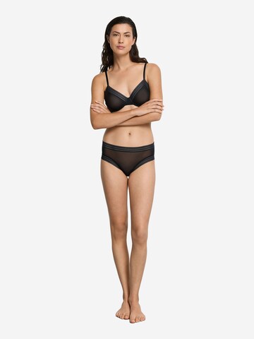 Hanro Slip ' Orea ' in Zwart