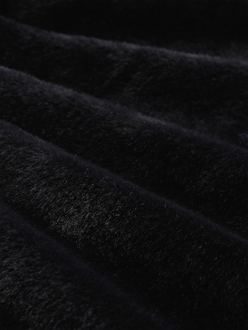 TOM TAILOR Liivi värissä musta