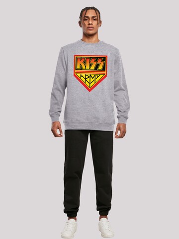 F4NT4STIC Sweatshirt 'Kiss' in Grau